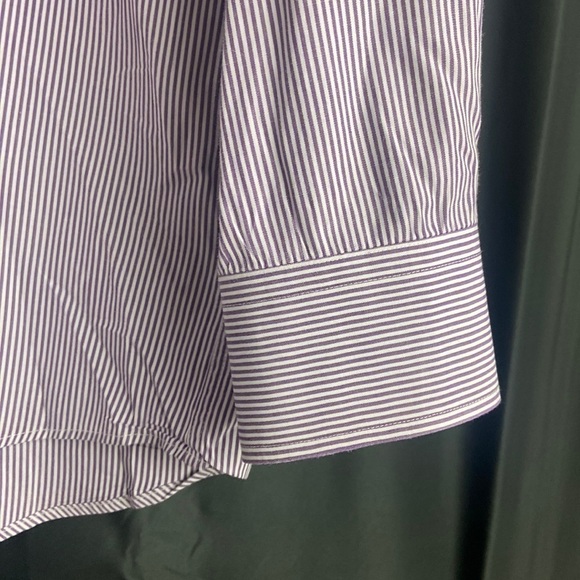 - Hugo Boss Dress shirt💕 - Picture 4 of 9